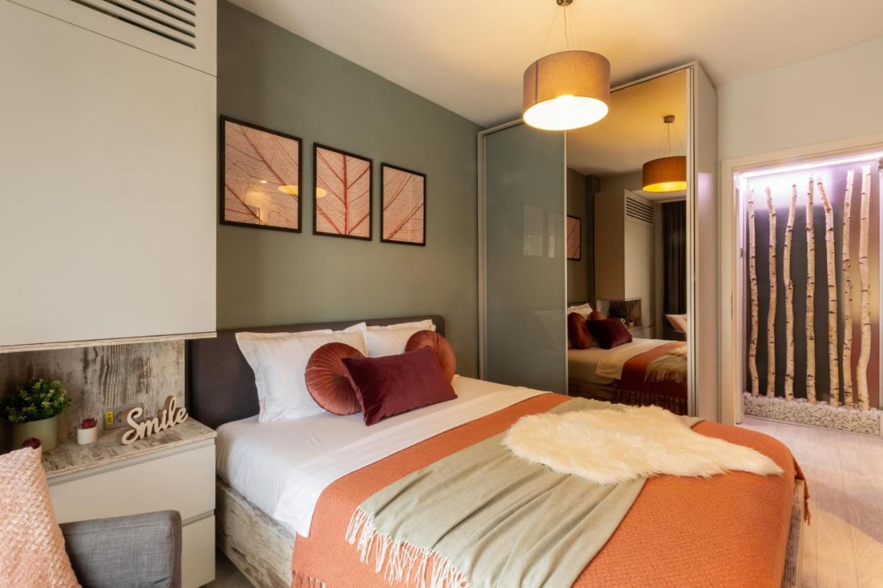 Modern 1Br Apt In The Old Town: The Perfect Choice Букурещ Екстериор снимка