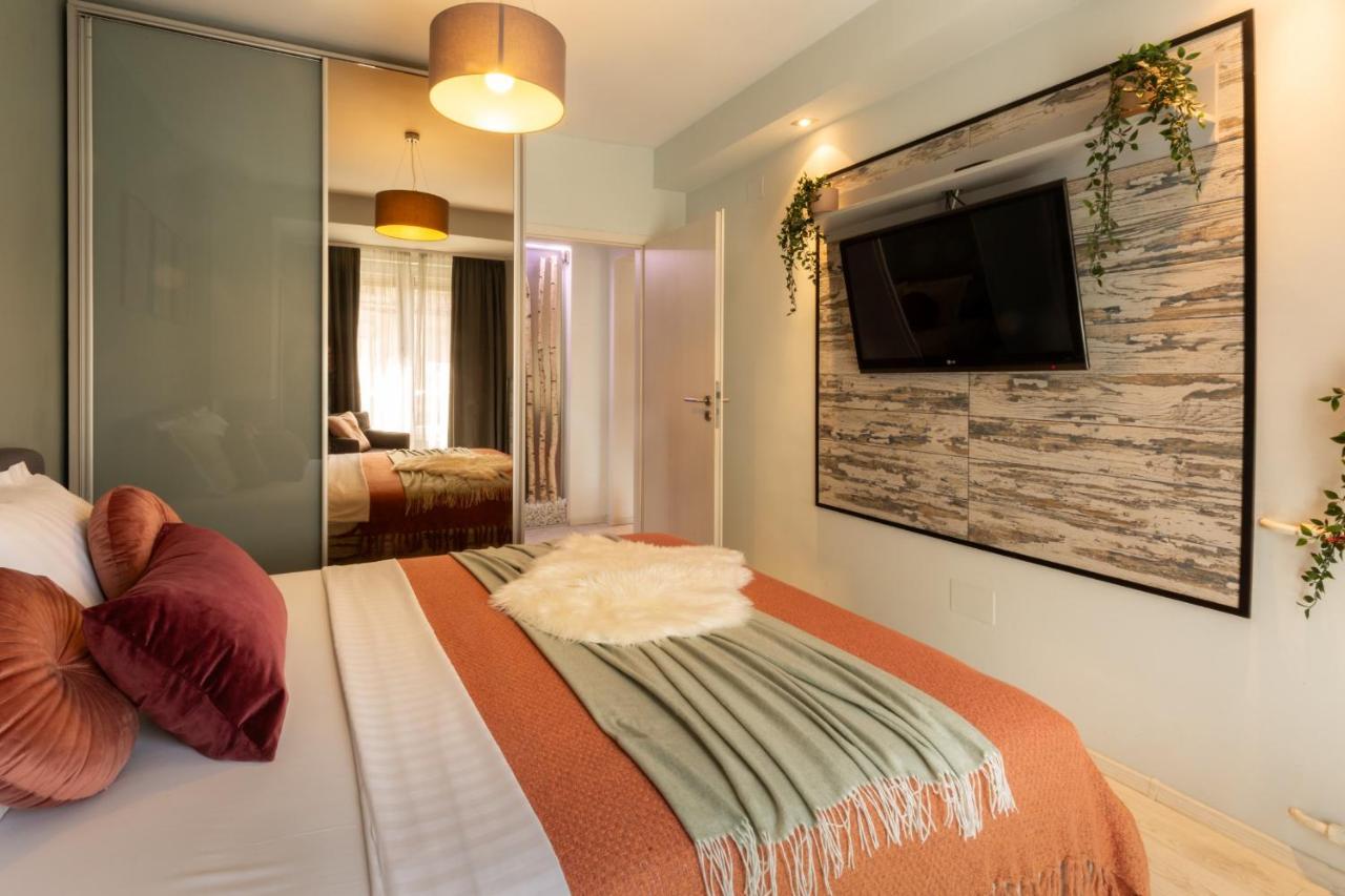 Modern 1Br Apt In The Old Town: The Perfect Choice Букурещ Екстериор снимка