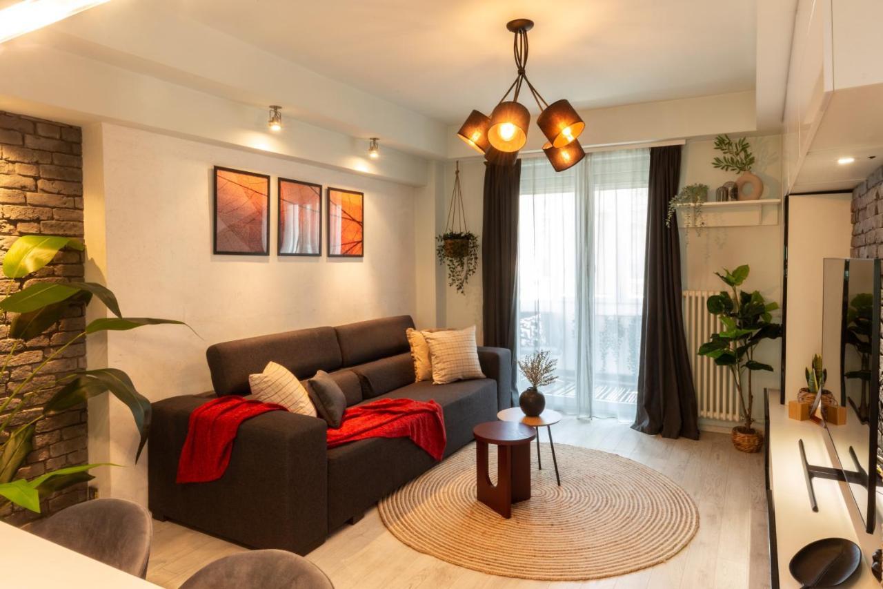 Modern 1Br Apt In The Old Town: The Perfect Choice Букурещ Екстериор снимка