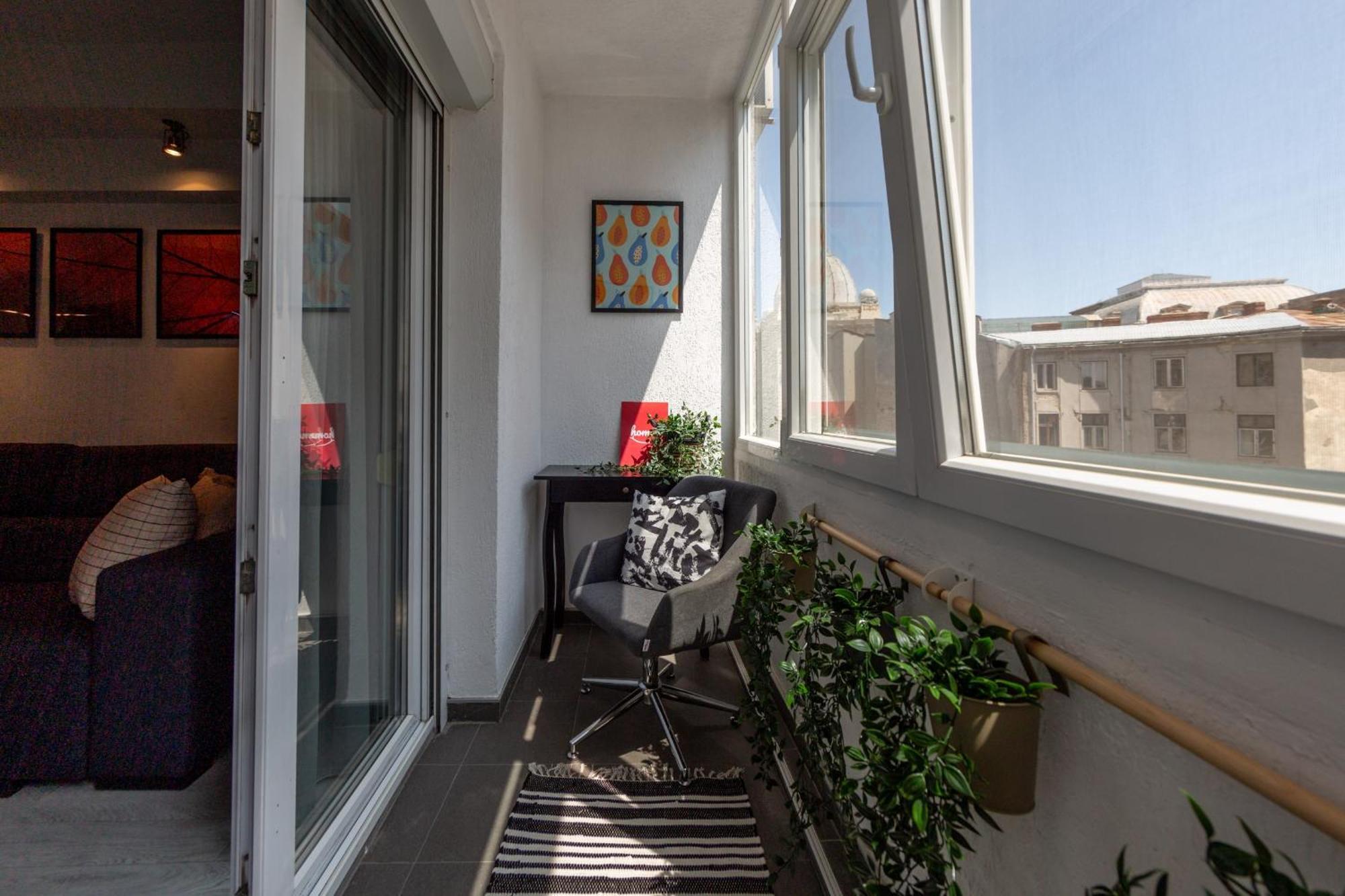 Modern 1Br Apt In The Old Town: The Perfect Choice Букурещ Екстериор снимка