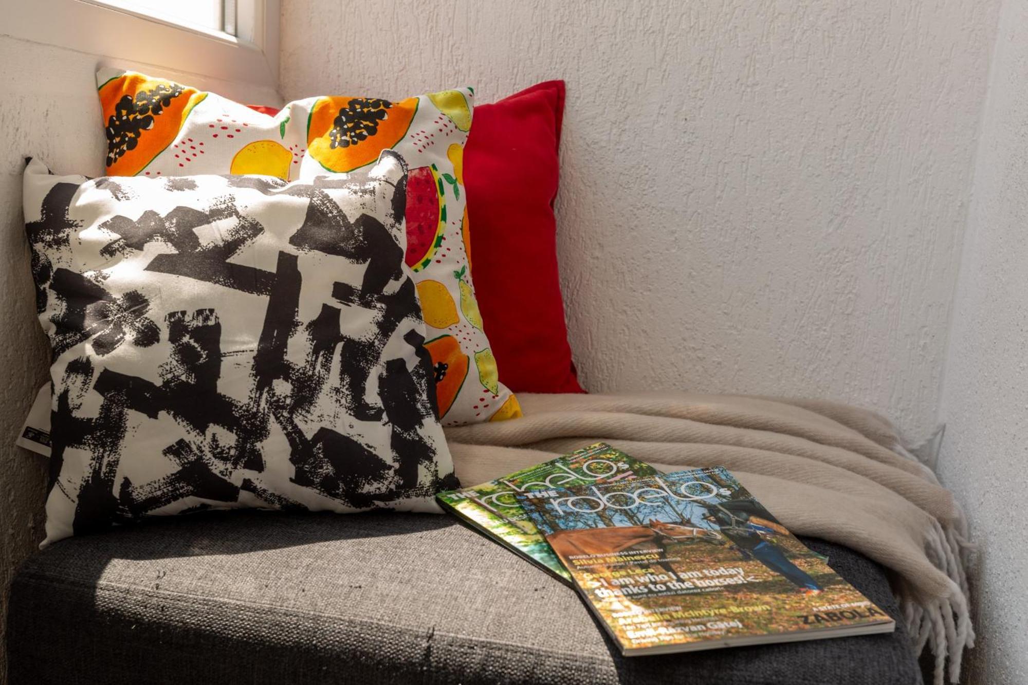 Modern 1Br Apt In The Old Town: The Perfect Choice Букурещ Екстериор снимка