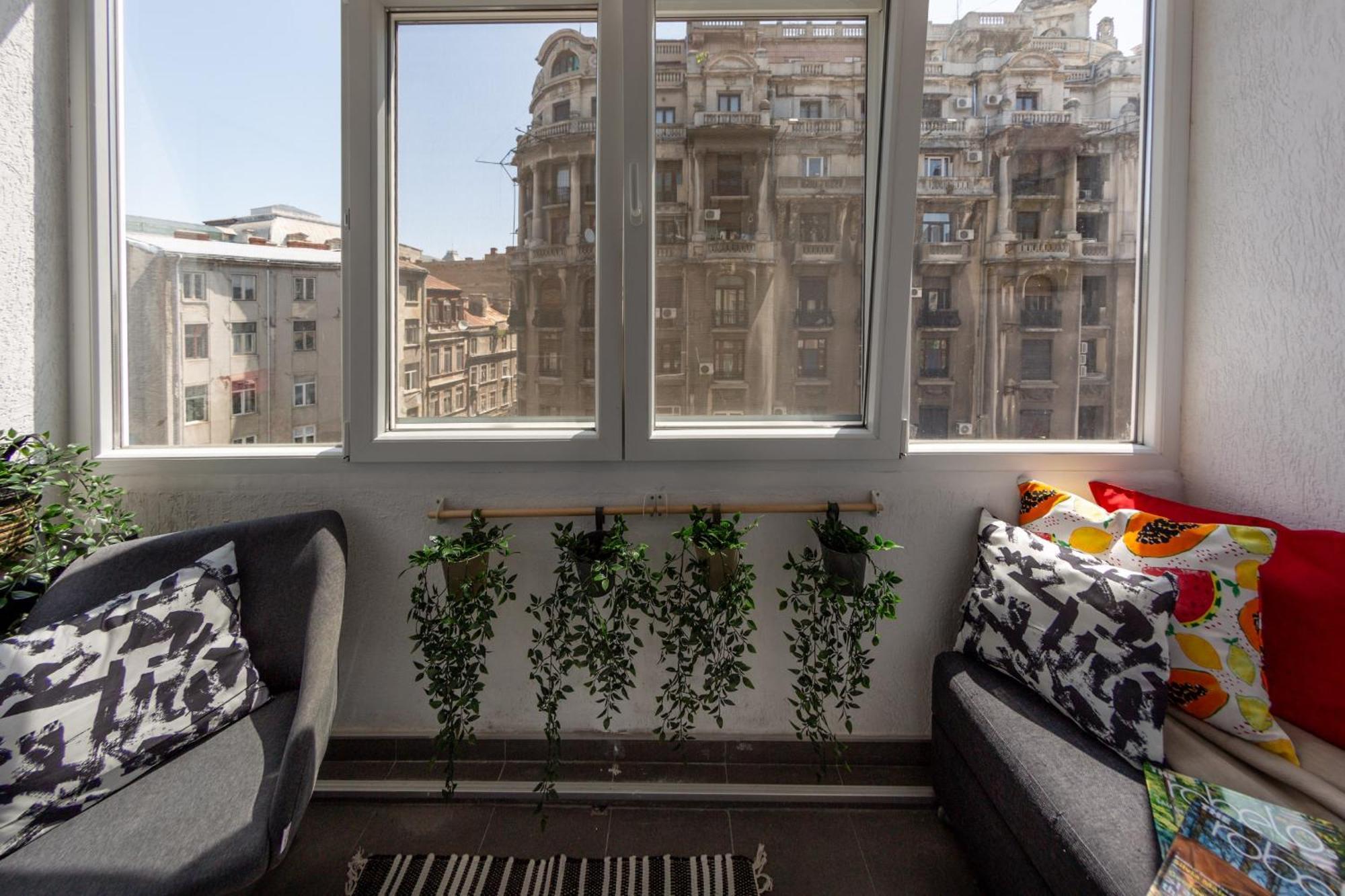 Modern 1Br Apt In The Old Town: The Perfect Choice Букурещ Екстериор снимка