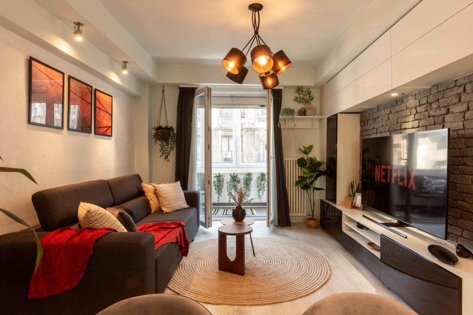 Modern 1Br Apt In The Old Town: The Perfect Choice Букурещ Екстериор снимка