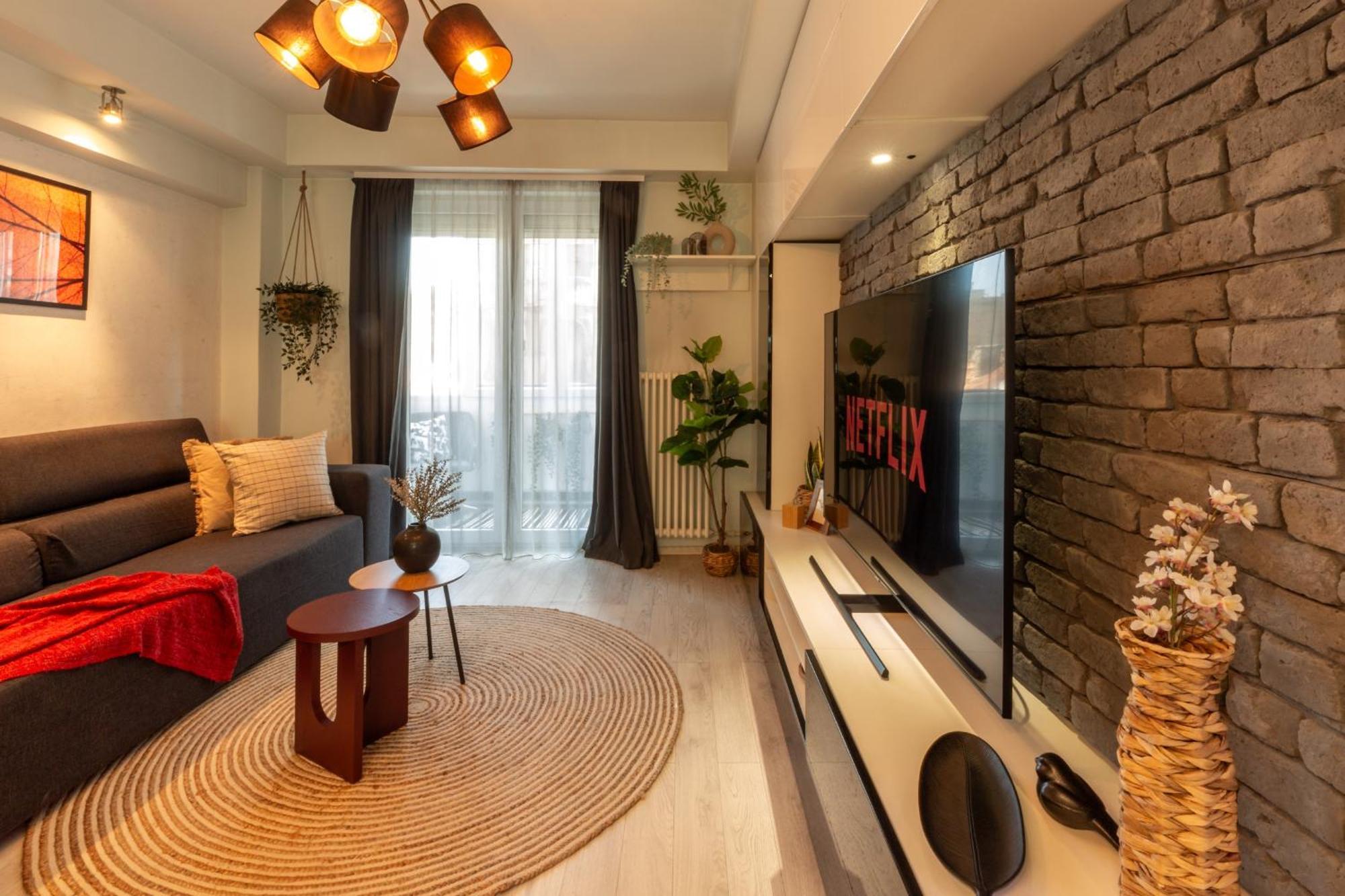 Modern 1Br Apt In The Old Town: The Perfect Choice Букурещ Екстериор снимка