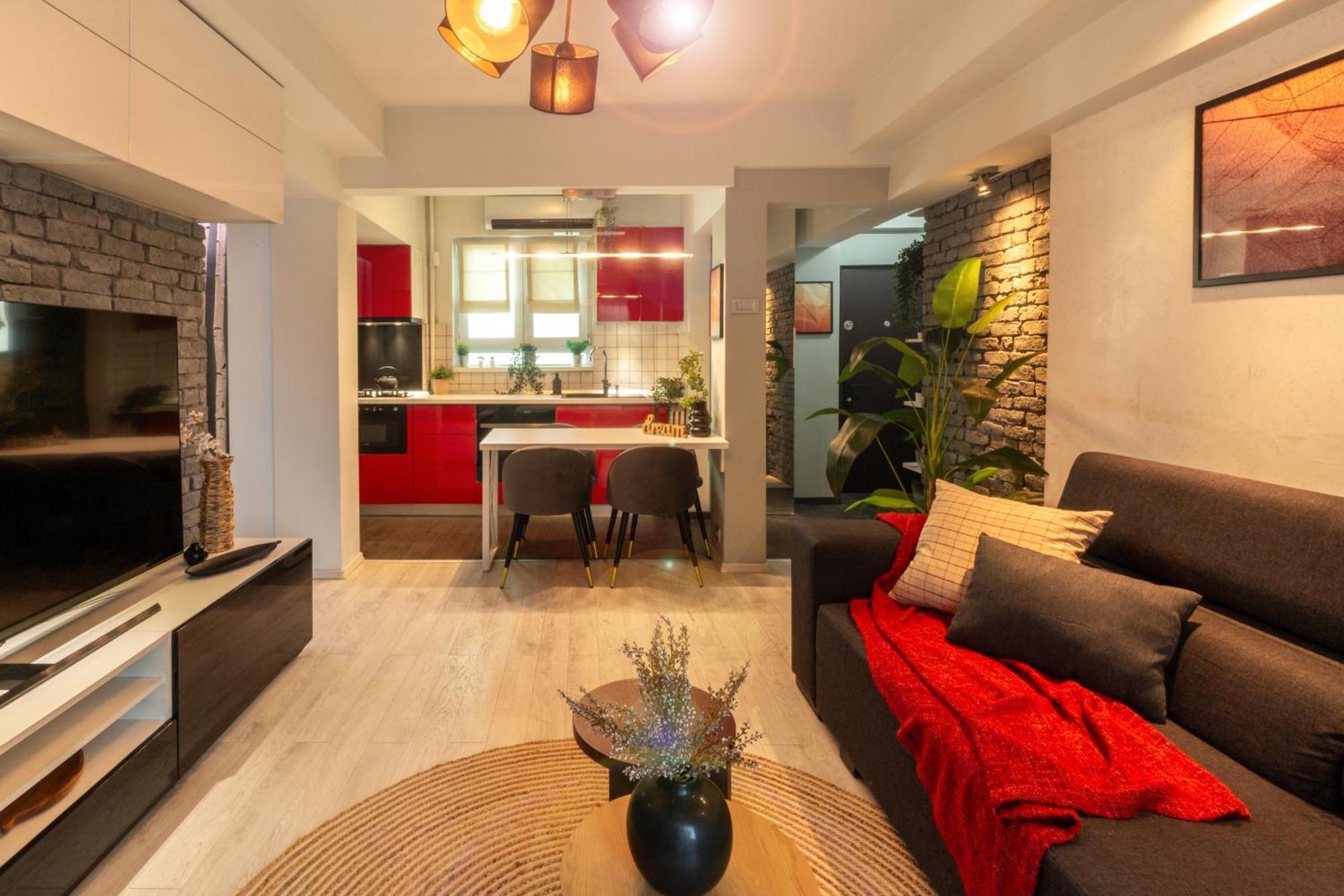 Modern 1Br Apt In The Old Town: The Perfect Choice Букурещ Екстериор снимка